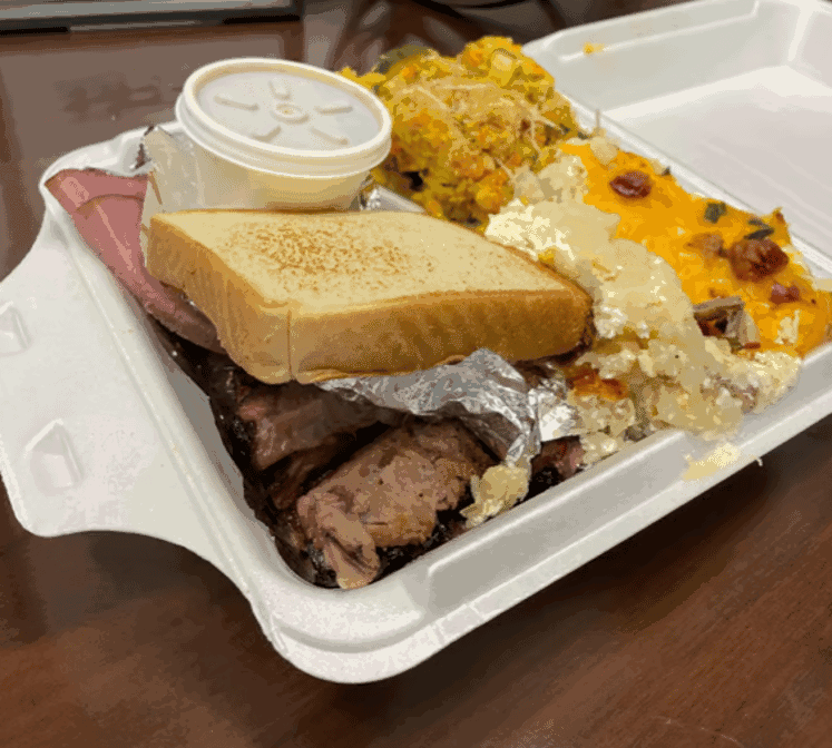 Sammy's Bar-B-Q by null