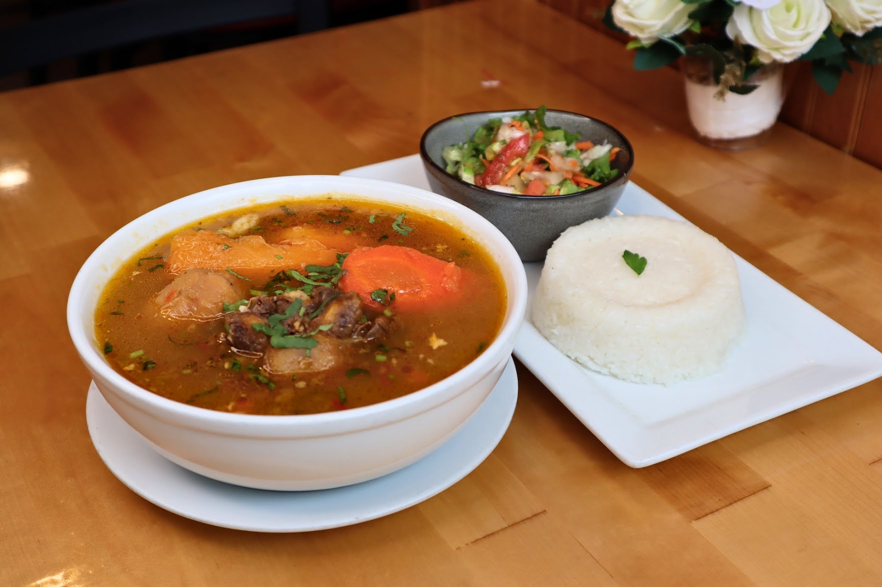 La Fonda Colombiana Restaurante Bar by null