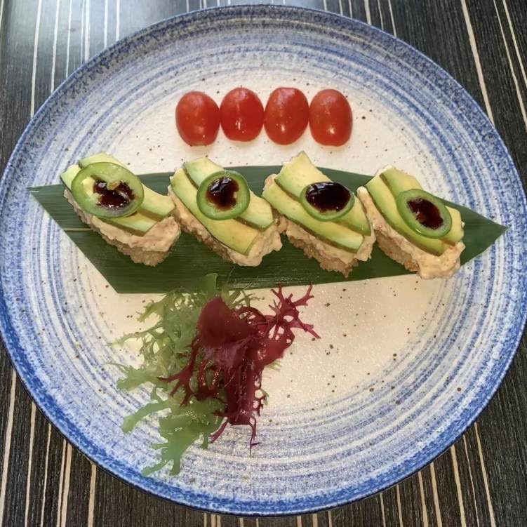 Ooi Sushi & Bar by null