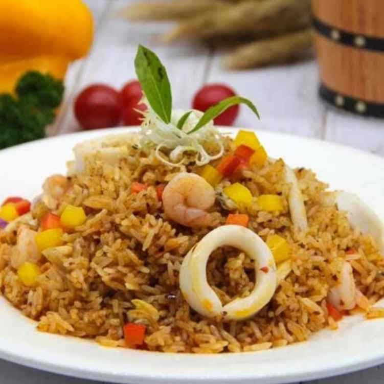 Calgary Court Restaurant by null