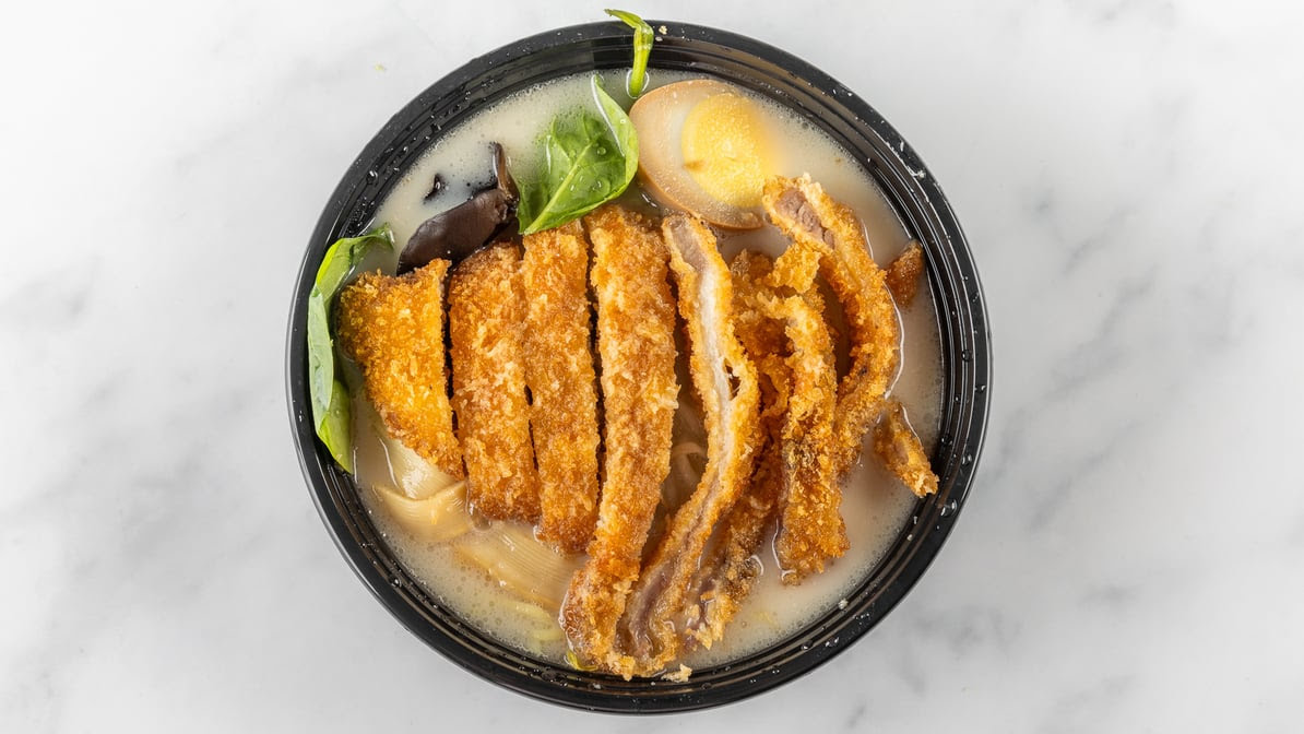 Hakata Ramen by null