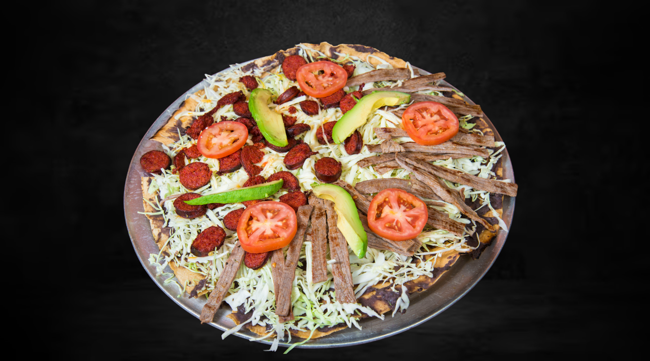 El Chino Taqueria y Mariscos by null