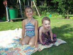  deti rajce.cz.601|SEMENA ZELENINY | ČERNÉ RAJČE TYČOVÉ ODRŮDA BLACK CHERRY/20 SEMEN/ | Prodej  semen exotických rostlin,zeleniny,chilli papriček