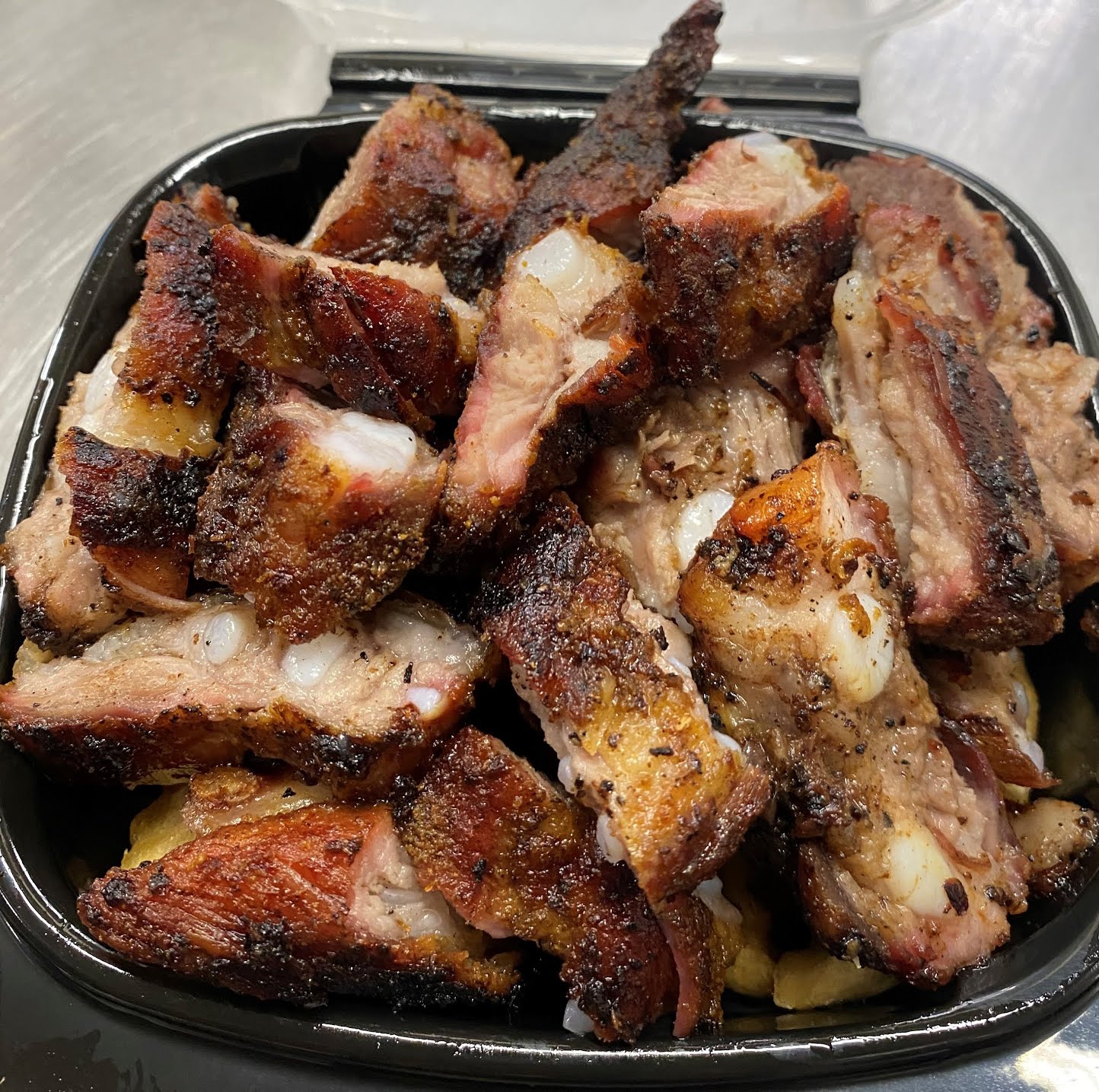 Ben's Bar-Be-Cue by null
