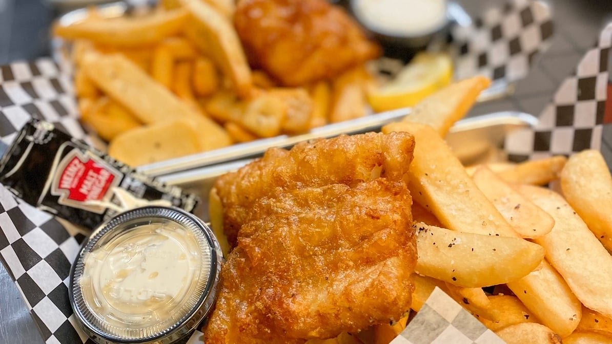Streets Pub and Grub by null