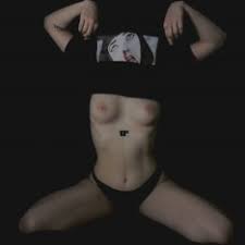 Porn comic life and death at the end of the world super melons sex comic milf hinata decided jpg x To die