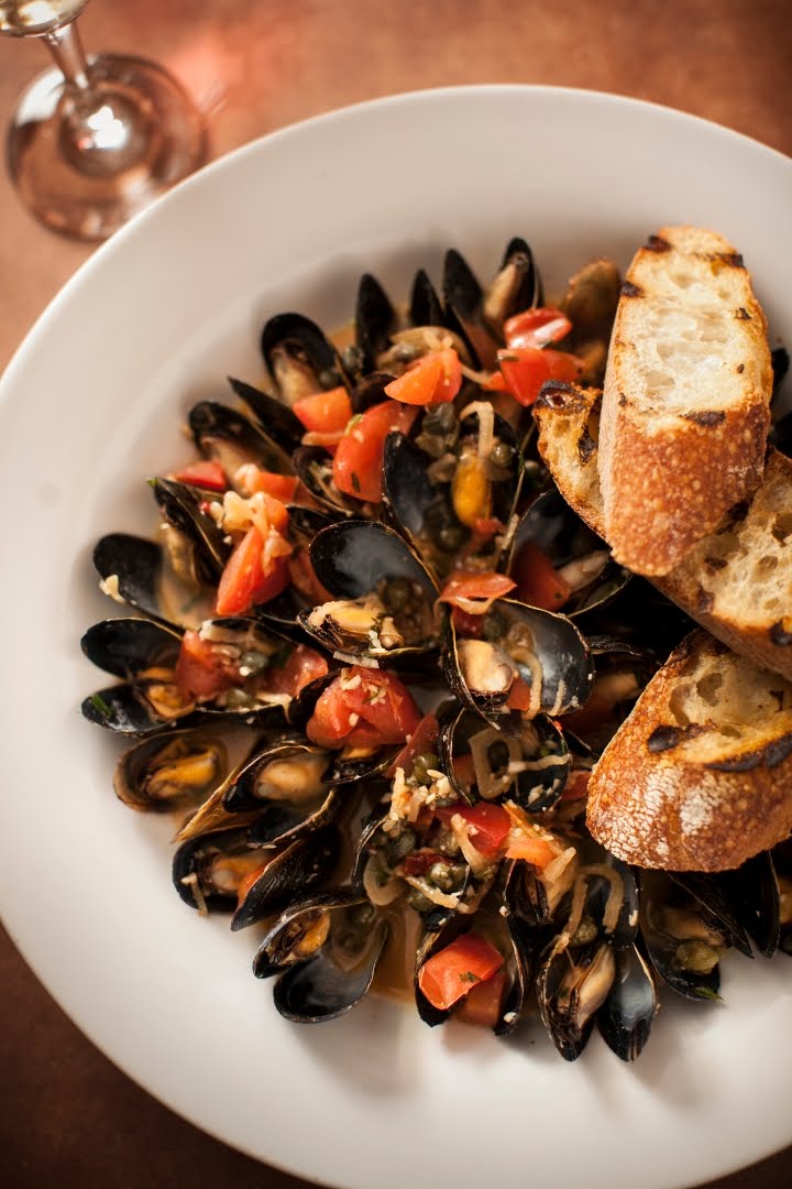 Good Dog Bar by null