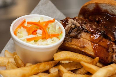 Rooster's BBQ Deli by null