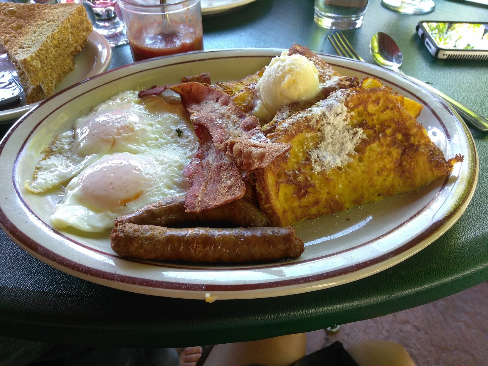 Charlie Brown's Bar & Grill by null