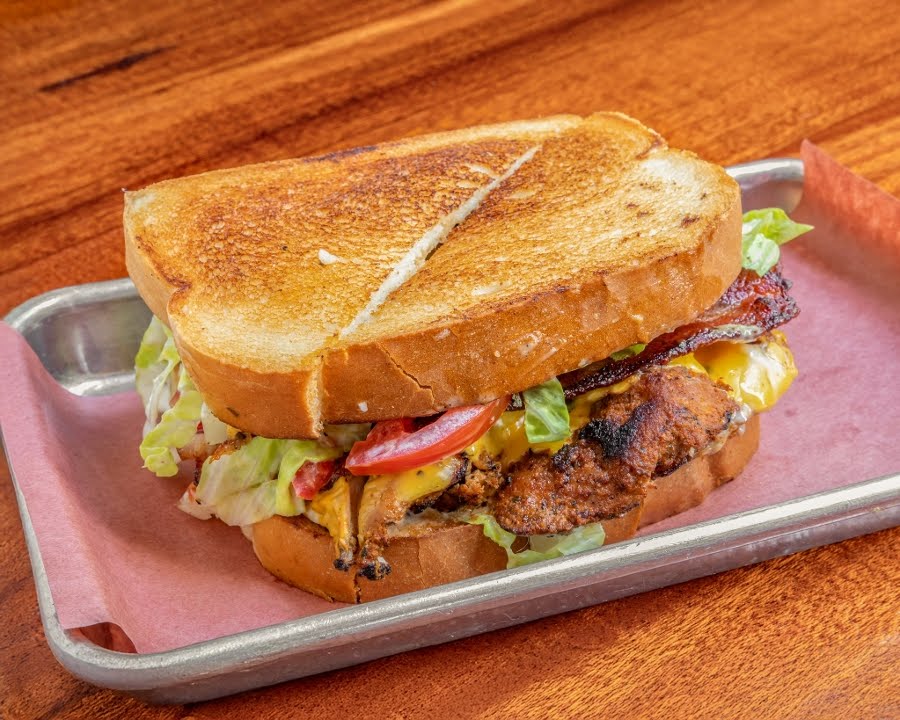 The Avenue Pub by null