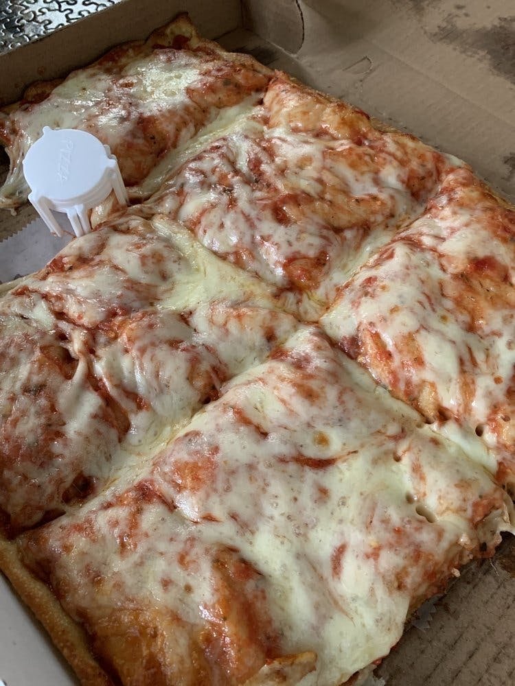 Rocco Pizza by null
