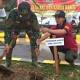 Tentara Kodim 1008/Tanjung Motori Tanam Pohon di Bandara ... - Banjarmasin Post