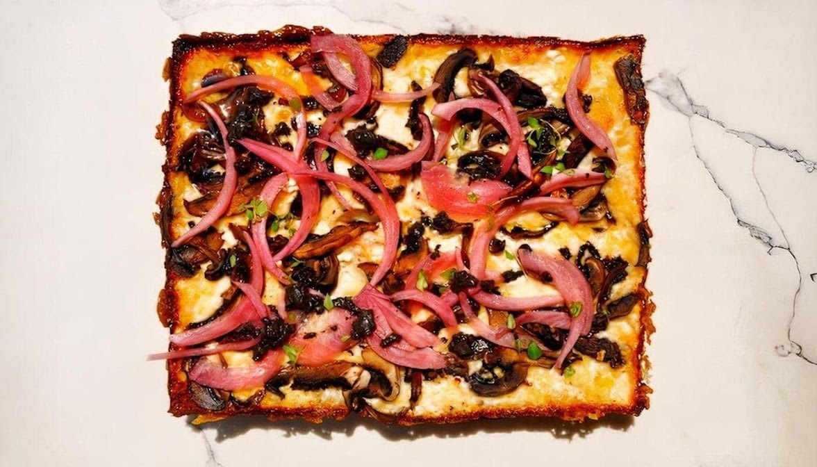 D-Town Pizzeria by null