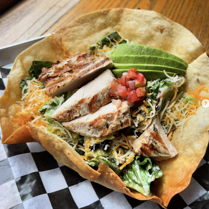 Quinn's on the Corner | Sports Bar by null