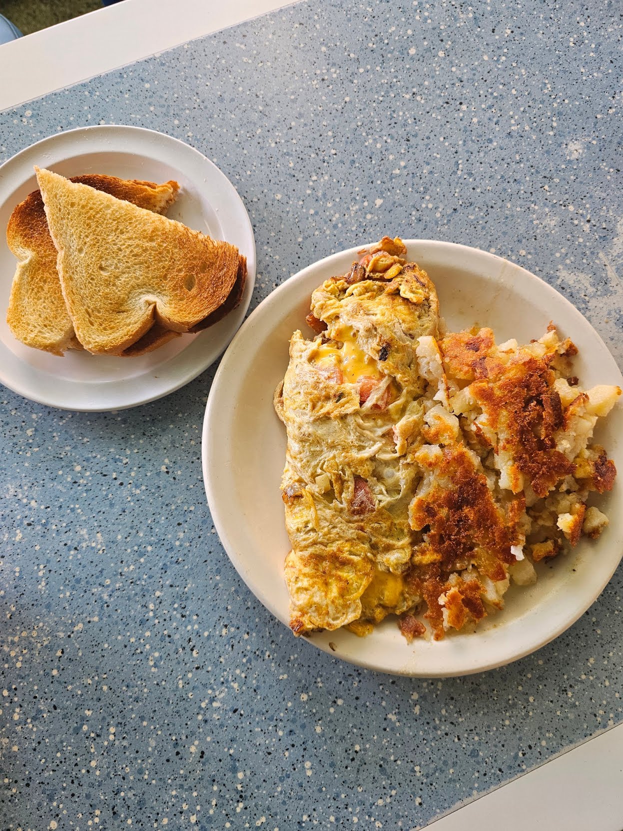 Rae's Restaurant by null