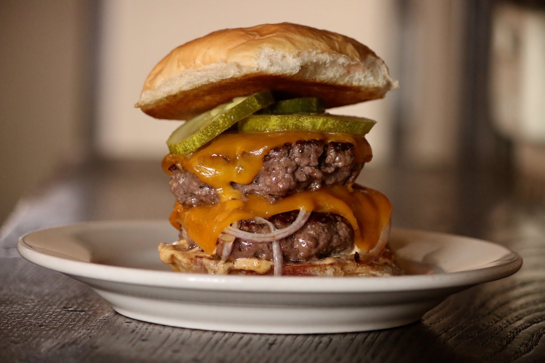 two8two Bar & Burger by null