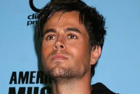 Best super bowl halftime shows ranked jpg x Enrique iglesias