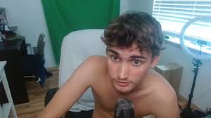 Lance alexander and adam hardy go from trading hot gay pics to a live gay porn jpg x Gay alex hardy