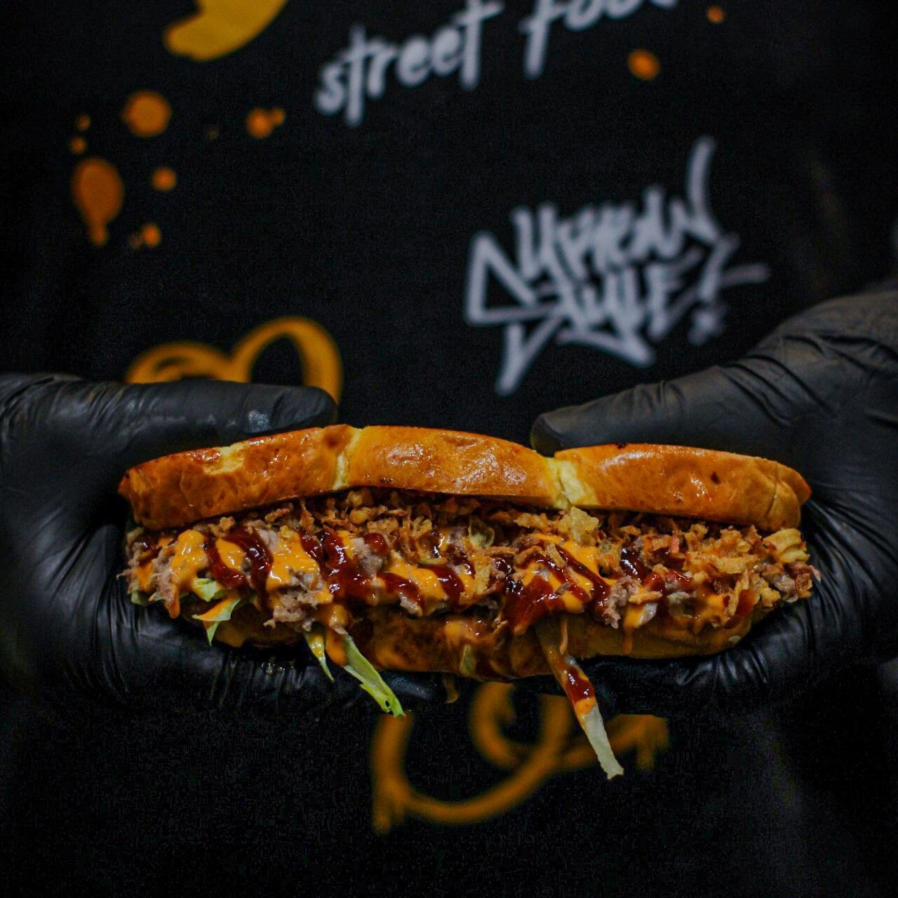 Dava street food by null