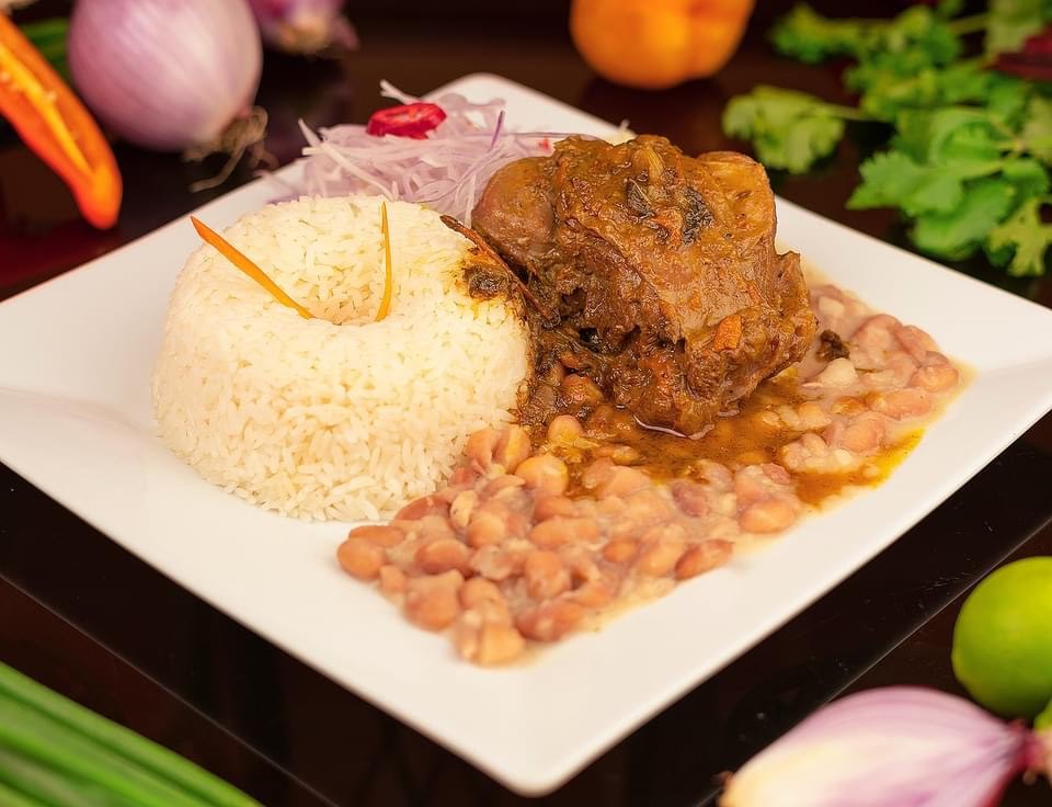 Salt & pepper Peruvian food cart 82 Ave by null