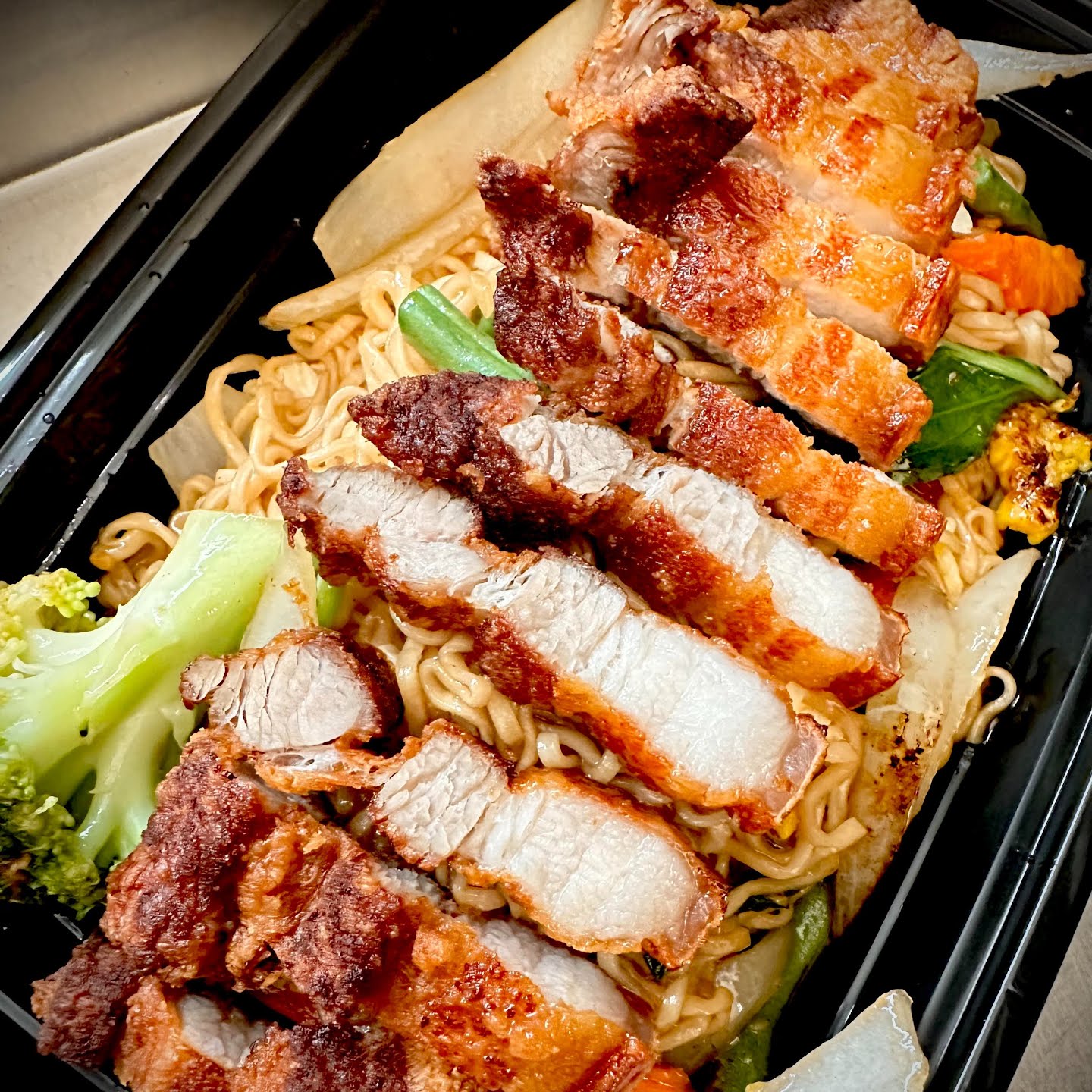 Bangkok Pinto by null
