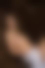 голая прикрывается|Страница 5 | Фотографии на тему «Голый Прикрывается» — скачивайте  бесплатные изображения высокого качества | Freepik