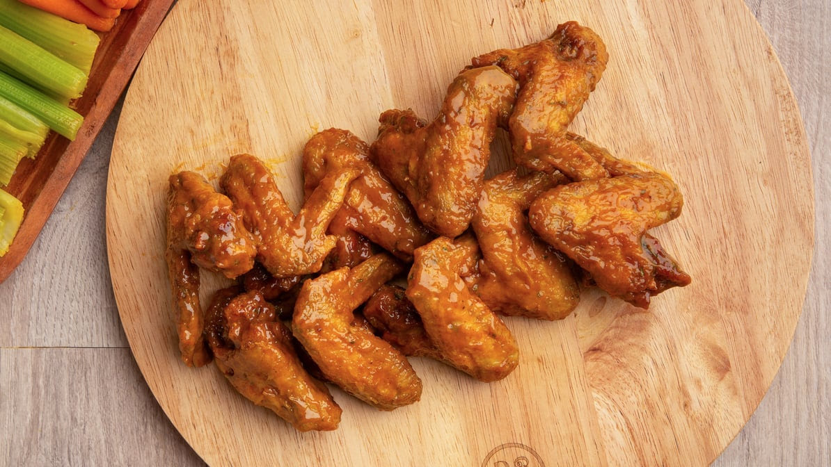 Ching's Hot Wings by null