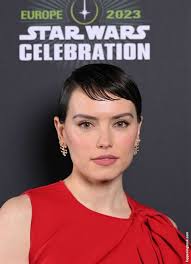 Revealed dave grohls secret relationship with alt porn goddess amid cheating scandal and secret love child reveal jpg x Daisy ridley sex tape