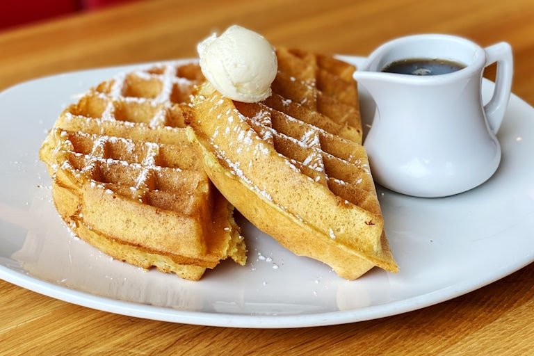Silver Diner by null