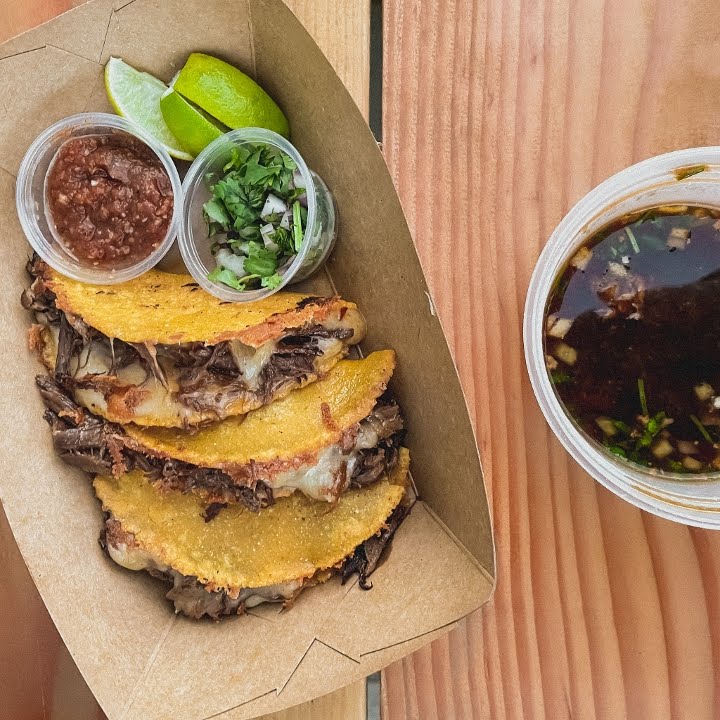 Lost and Found Cocktail Bar by null