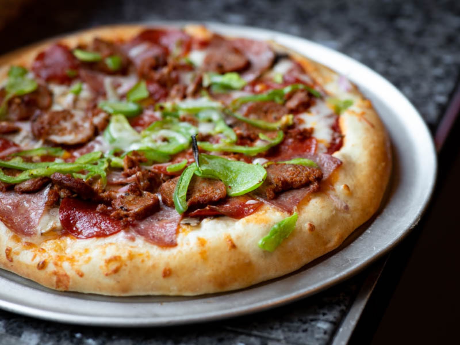 Blondie's Pizza by null