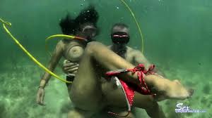 Underwater sex jpg x Underwater sex