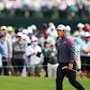 松山英樹が5打差2位で連覇かけ週末へ 復帰戦ウッズも予選通過
