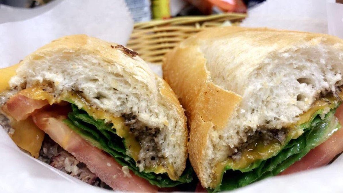 Rae's Sandwich Shoppe by null