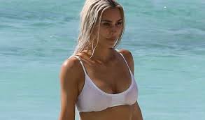 High society magazine covergirl lianne celebrity nudes demi moore kim basinger and daryl hannah december jpg x Charlize theron kim basin