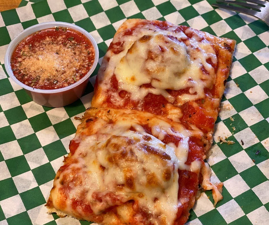 Tank's Pizza by null