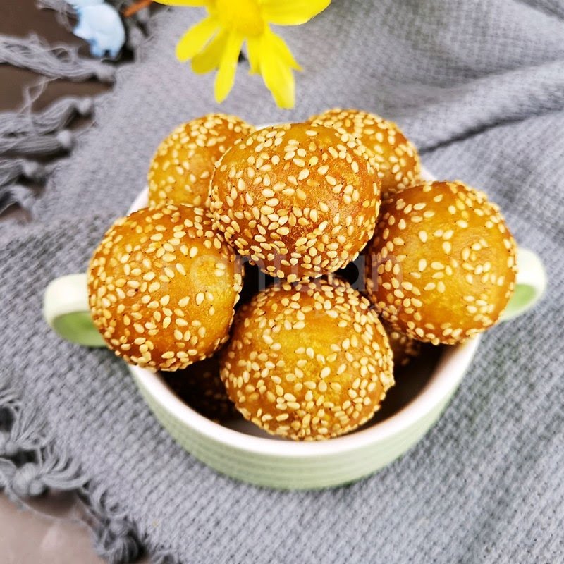 Fish With You ｜Spicy & Sour Fish Soup 鱼你在一起酸菜鱼 by null