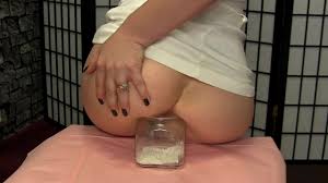 Giantess porn jpg x Giantess fart