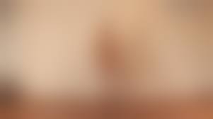 маленькие голые гимнастки |Молодые Голые Гимнастки Показывает Трюк В Студии, На Темном Фоне  Фотография, картинки, изображения и сток-фотография без роялти. Image  19586945