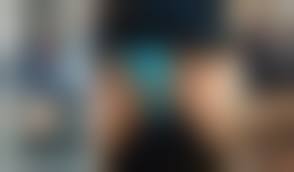 ヤングマンパンスト逆さ撮り|パンチラえろ画像】伝説と呼ばれたプロ盗撮師が撮った逆さ撮り画像！顔出しお姉さんのパンツを色んな角度で覗き見ｗｗｗ | パンチラ画像えろすぎ