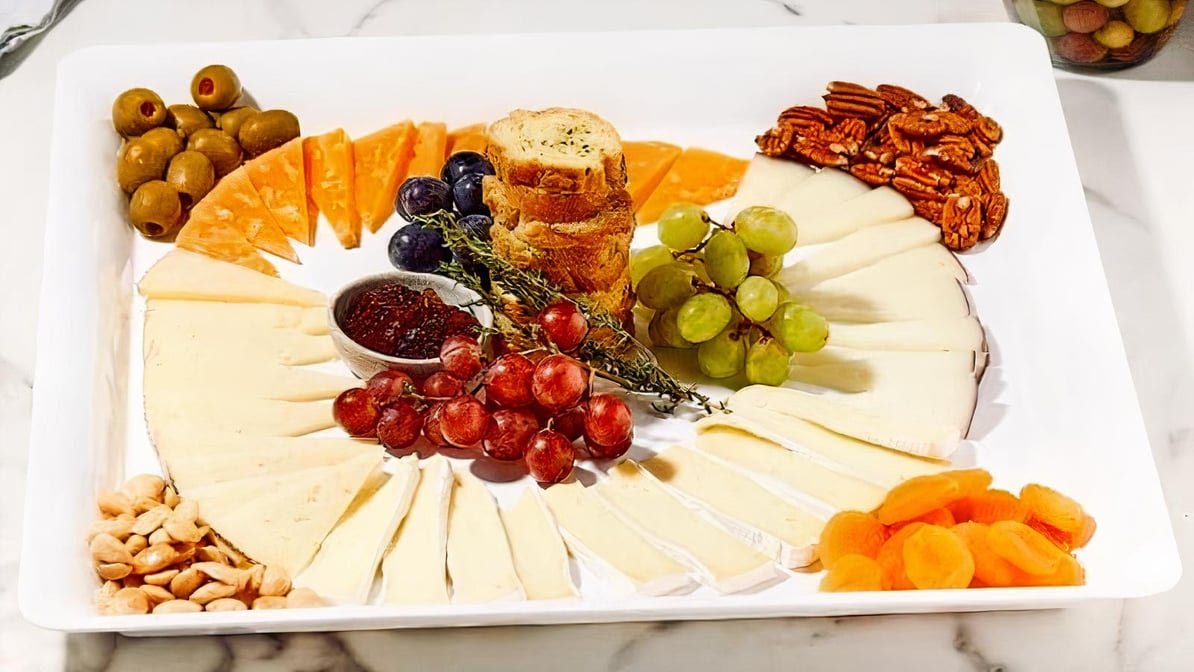 HauteMess Gourmet Market by null