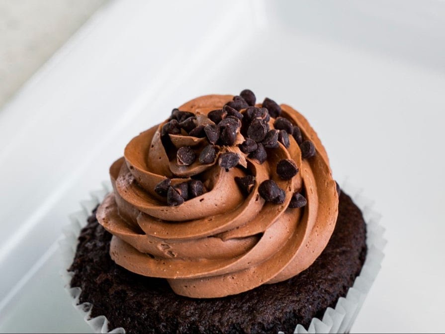 Lil’ Cakes & Creamery by null