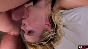 Busty brunette upsidedown blowjob before i cum all over her jpg x Upside down blowjob