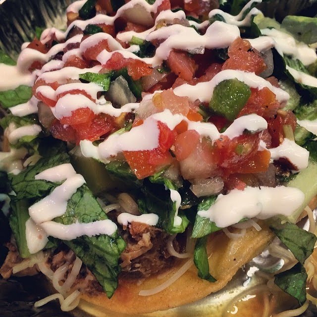 El Pelón Taqueria by null