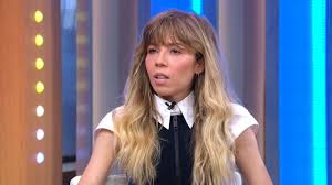 A tqucrycro a vio a haoopnjt akufjmrk jpg x Jennette mccurdy