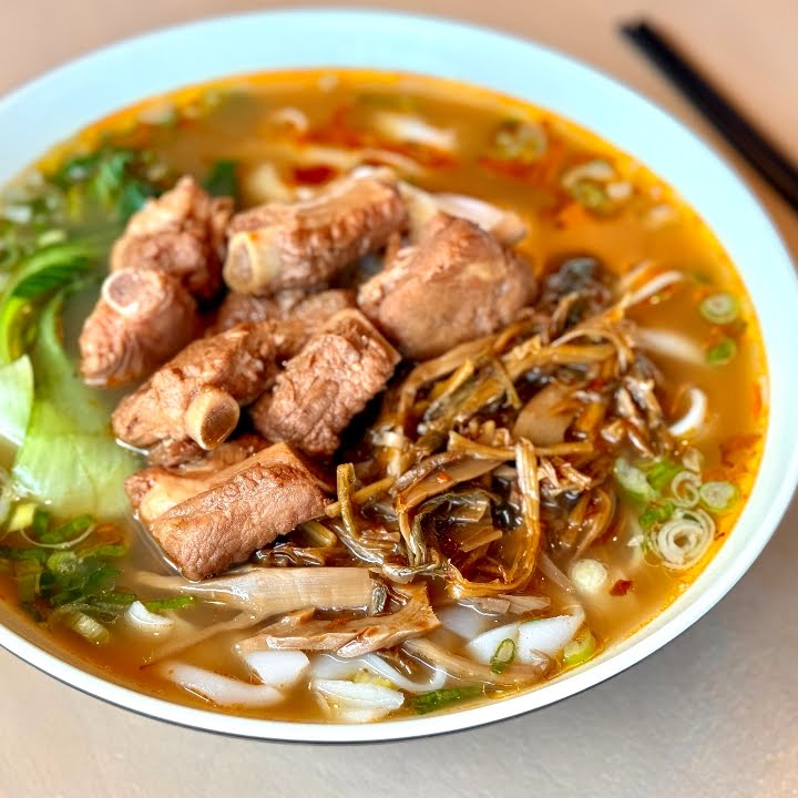 Fan Tang Asian Cafe by null