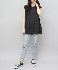 ams sets nude|プレミアムヌードポーズブック 水卜さくら 本