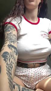 Sexy milf gets fucked and squirts while she gets a tattoo on her wrist jpg x Tattoo squirt