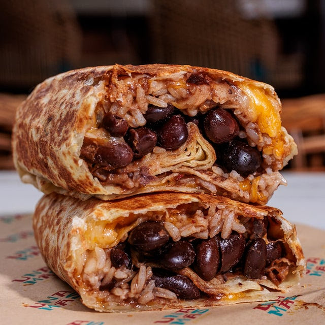 Una Mas on Adams by null