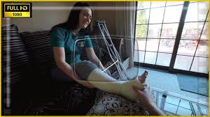 Easaatbaaaaaa lxmecaq rojcht jpg x Leg cast fetish